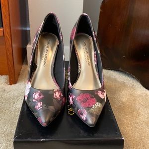 NIB Fall Floral Heels - Christian Siriano